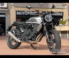 Brixton Crossfire 500 X - 11