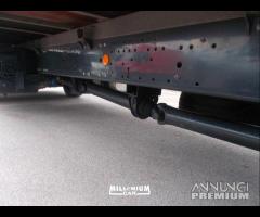 120-22 furgone 7,70 sponda 2018 km 350000 - 7