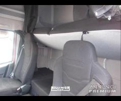 120-22 furgone 7,70 sponda 2018 km 350000 - 10