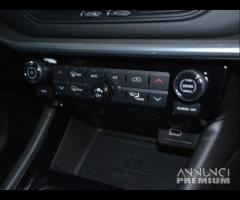 Compass 1.6 M-Jet 130cv Limited MY23 - 6