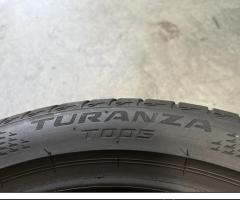 2 Gomme 255/40 R21 Bridgestone estive 80% residui