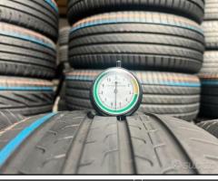4 Gomme 215/50 R18 - 92V Continental con85%residui