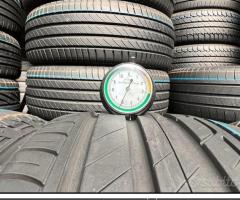 4 Gomme 215/50 R18 - 92V Bridgestone con80%residui