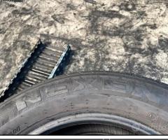 2 Gomme 215/60 R17 96H Nexen 85% residui 2022