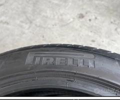 2 Gomme 255/40 R19 96Y Pirelli Estive 85% residui