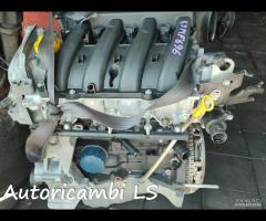 MOTORE RENAULT DACIA 1.6 K4MF696