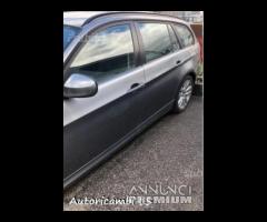 Bmw 320 sw anno 2011