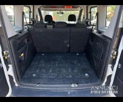 Fiat Doblo 1.3 MJT 95 CV PC Combi N1 SX - 17